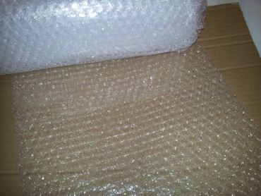 small bubble cushioning to wrap small bubble to wrap